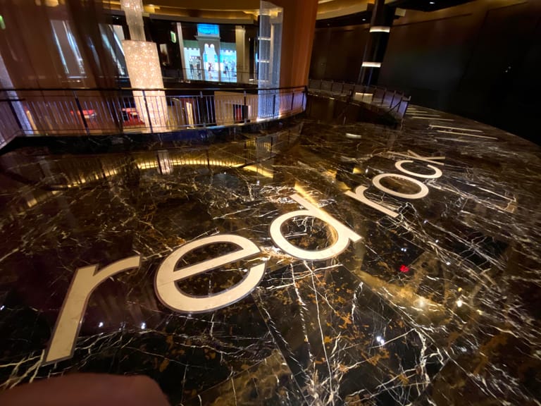 redrock casino 2048 2 768x576